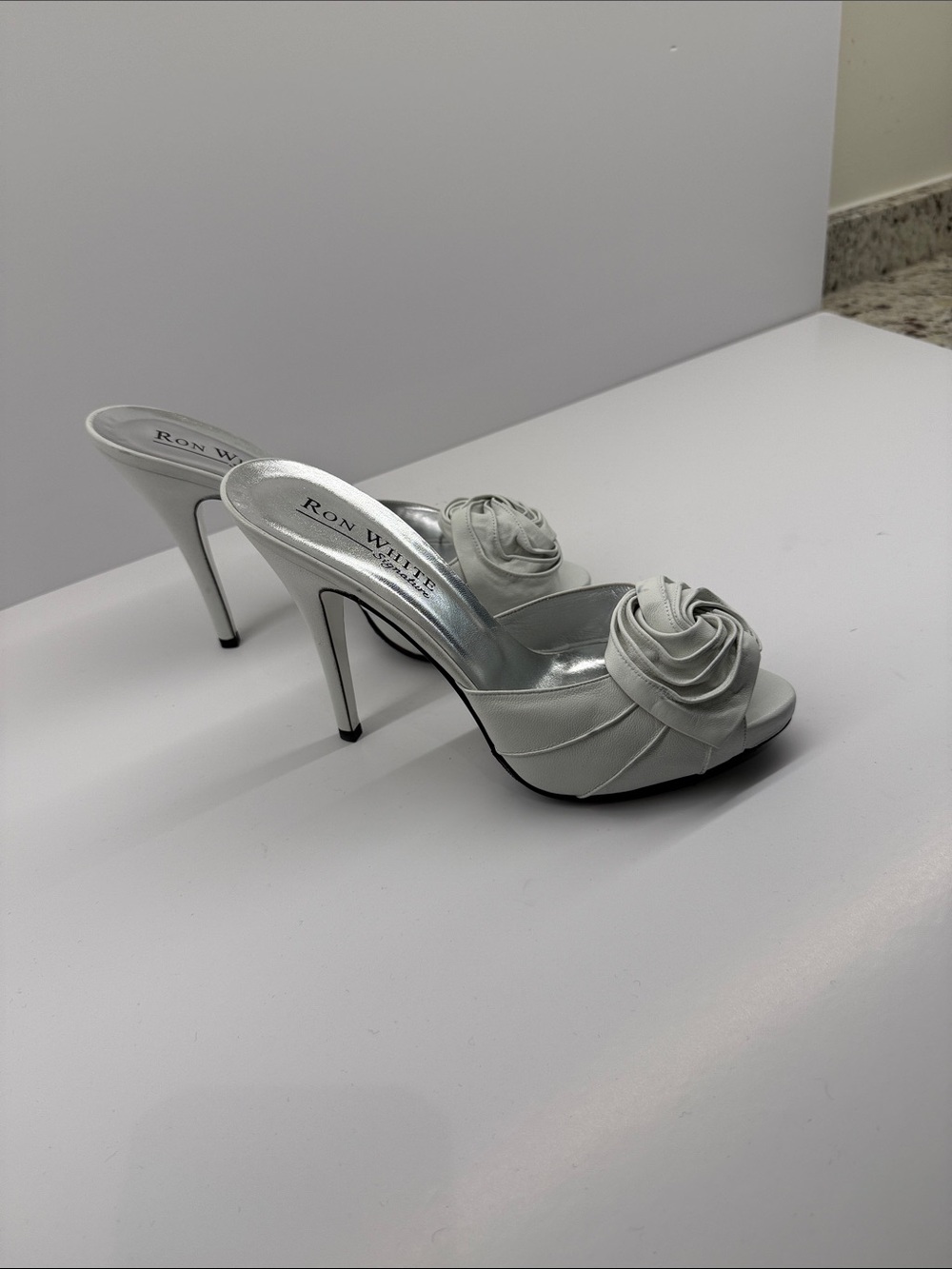 Ron White leatherRose-Detail High Heel Mules
